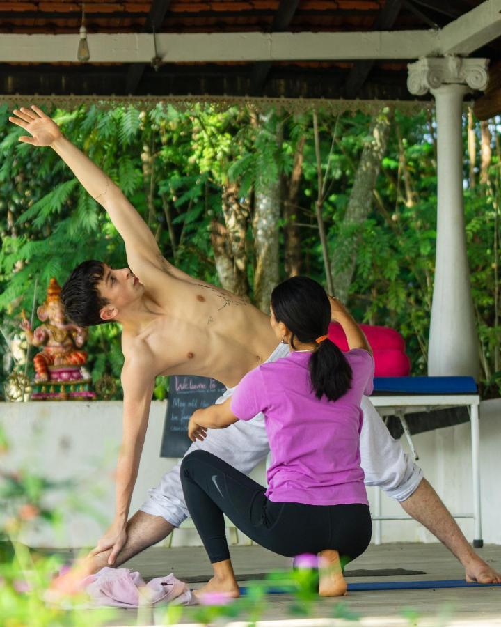 Welikande Yoga Retreats Hotel Digana Exterior photo